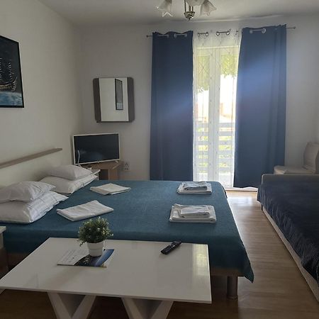 Apartmani Ira Crikvenica Exterior photo